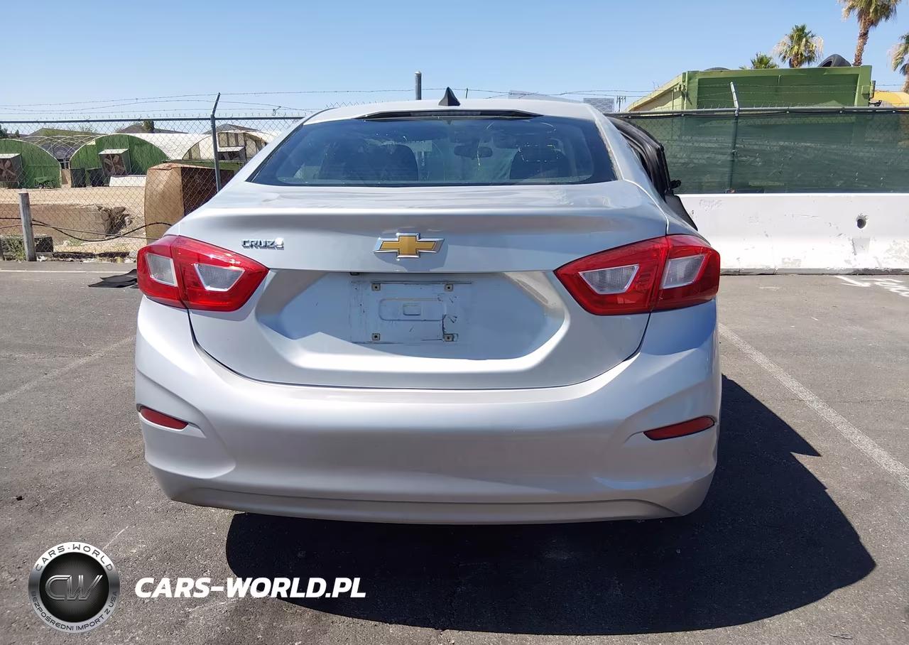 2016 Chevrolet Cruze Ls Auto VIN:1G1BC5SM2G7261850 - 16