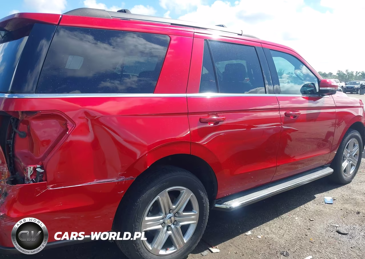 2020 Ford Expedition Xlt VIN:1FMJU1HT8LEA79028 - 13