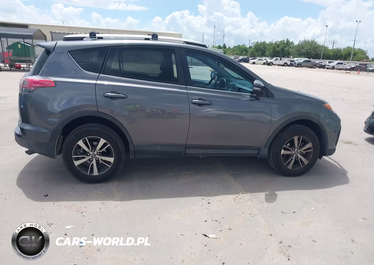 2018 Toyota Rav4 Xle VIN:2T3WFREV0JW432246 - 14