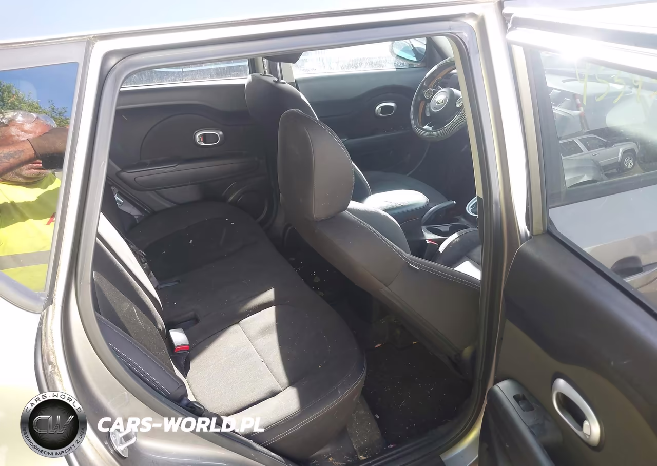 2016 Kia Soul VIN:KNDJN2A28G7256938 - 8