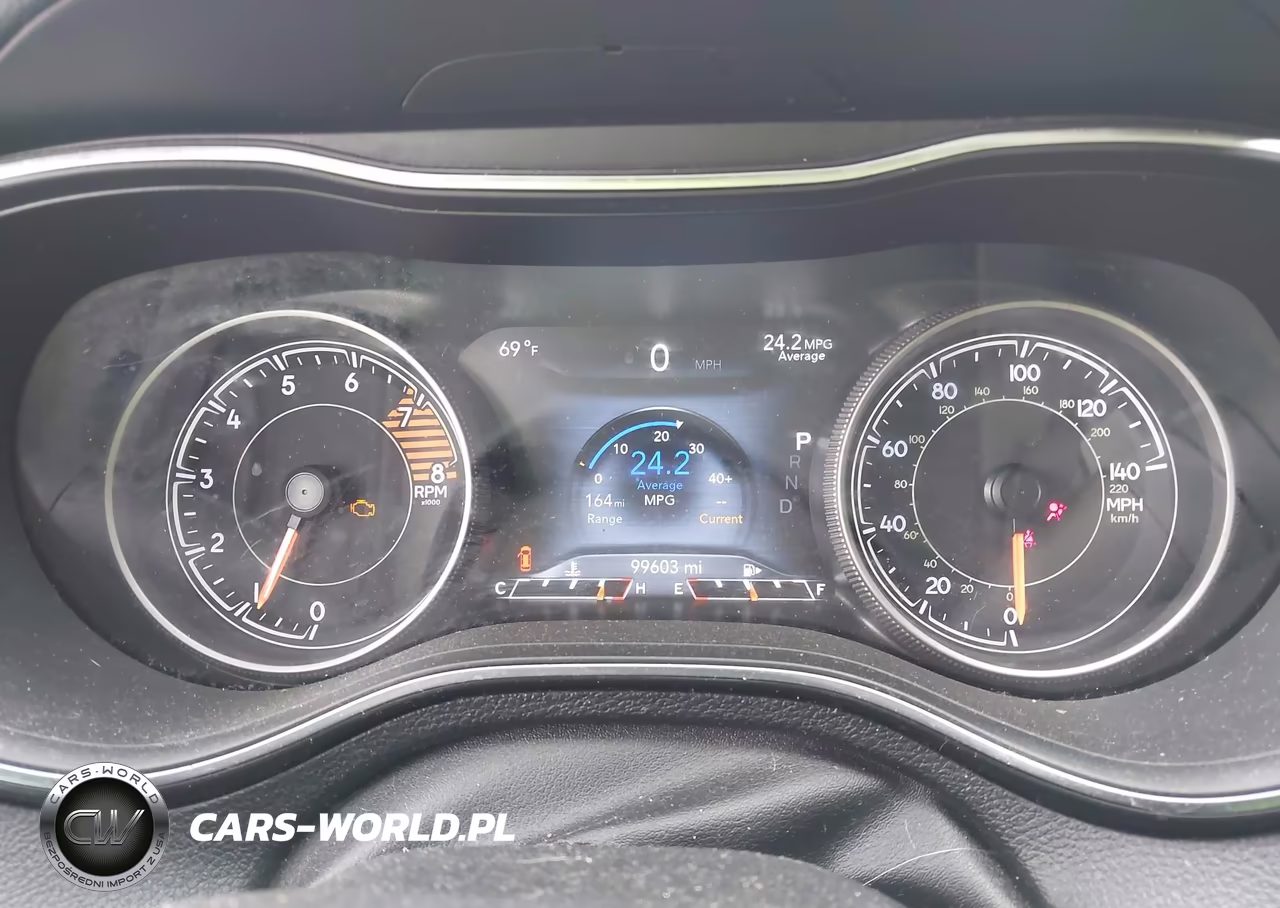 2019 Jeep Cherokee Limited 4X4 VIN:1C4PJMDX2KD236610 - 7