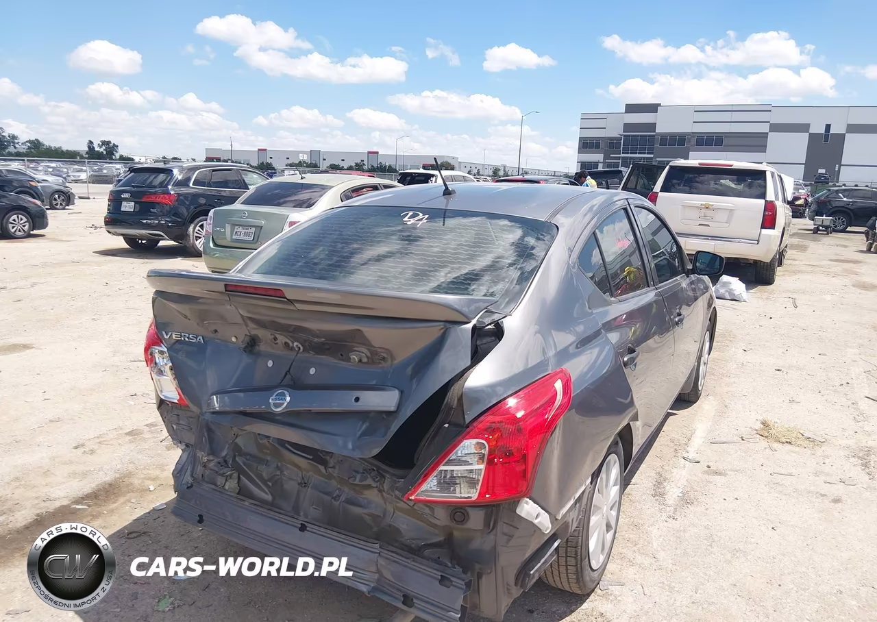 2019 Nissan Versa 1.6 S+ VIN:3N1CN7AP9KL819682 - 4