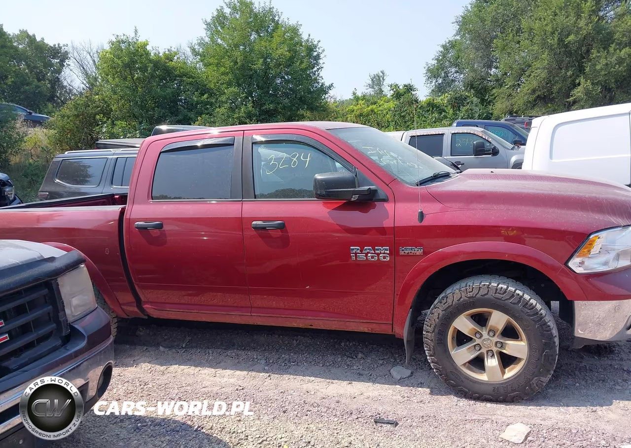 2015 Ram 1500 Outdoorsman VIN:1C6RR7LT0FS549536 - 13