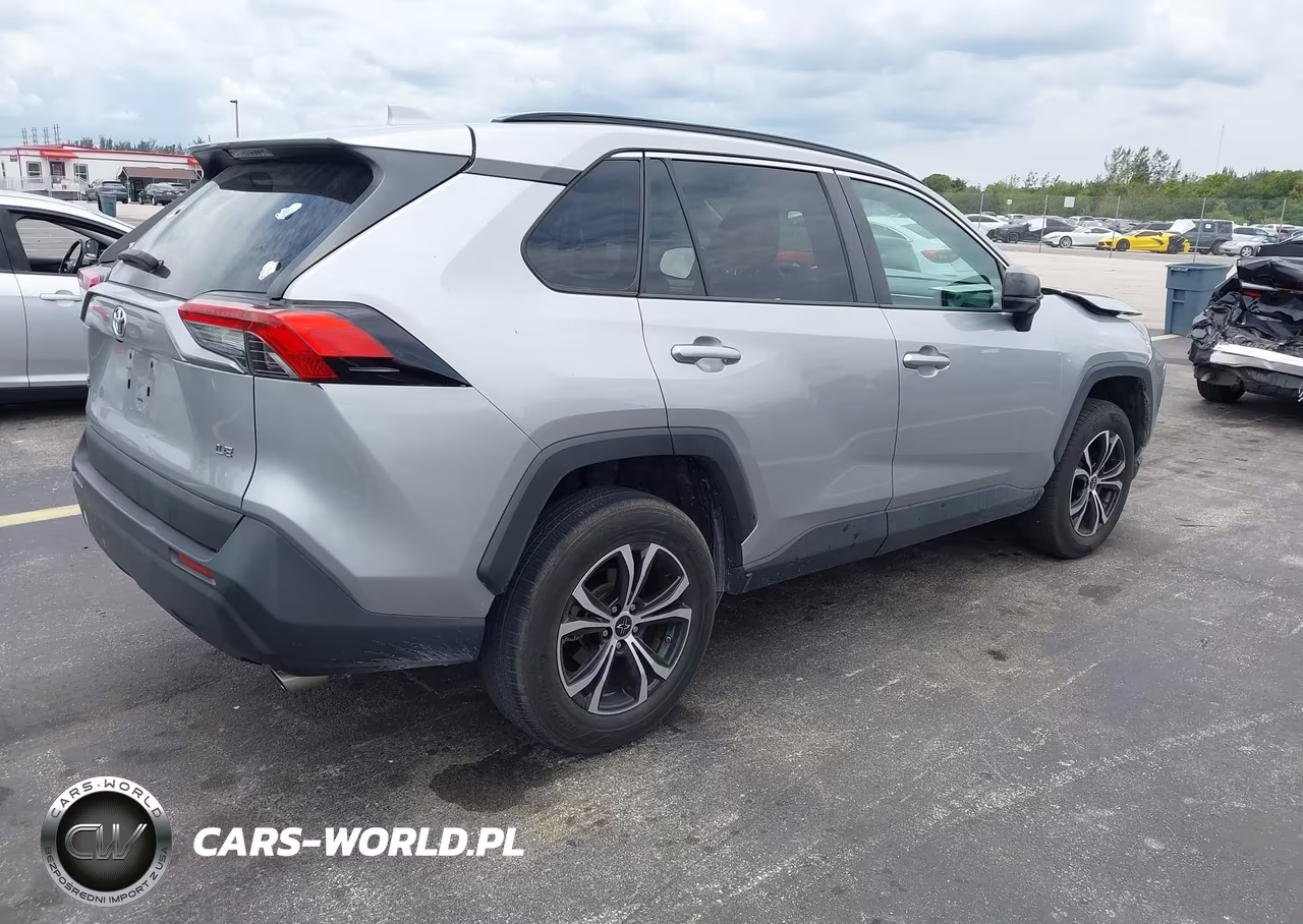 2021 Toyota Rav4 Le VIN:2T3H1RFV8MC143742 - 4