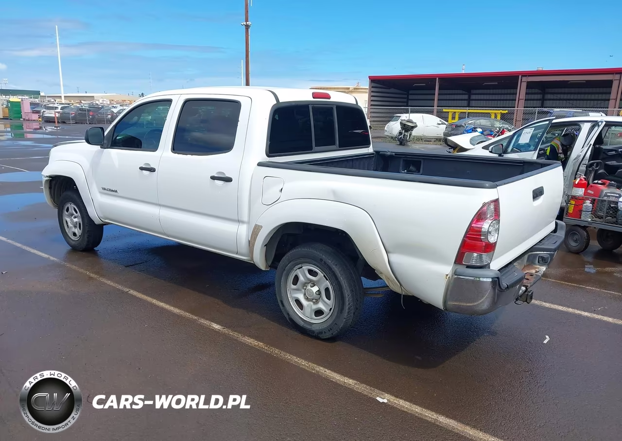 2011 Toyota Tacoma Prerunner VIN:5TFJX4CN1BX010108 - 3