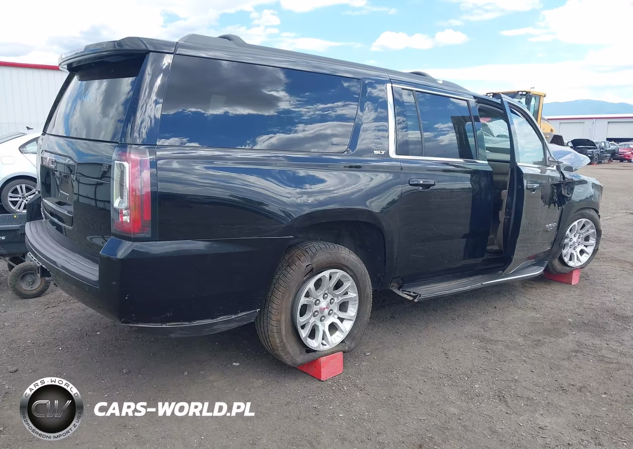 2018 GMC Yukon Xl Slt VIN:1GKS2GKC3JR377846 - 4