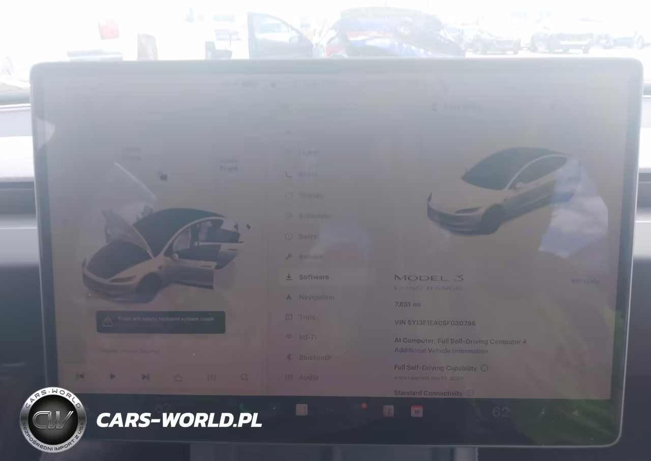 2025 Tesla Model 3 VIN:5YJ3E1EA0SF030786 - 7