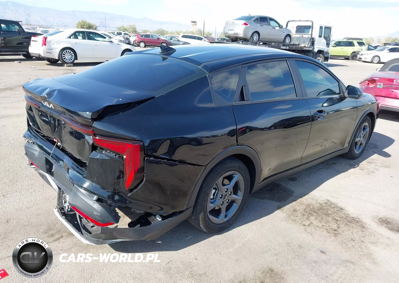 2026 Kia K4 Lxs VIN:3KPFT4DE2TE320009 - 4