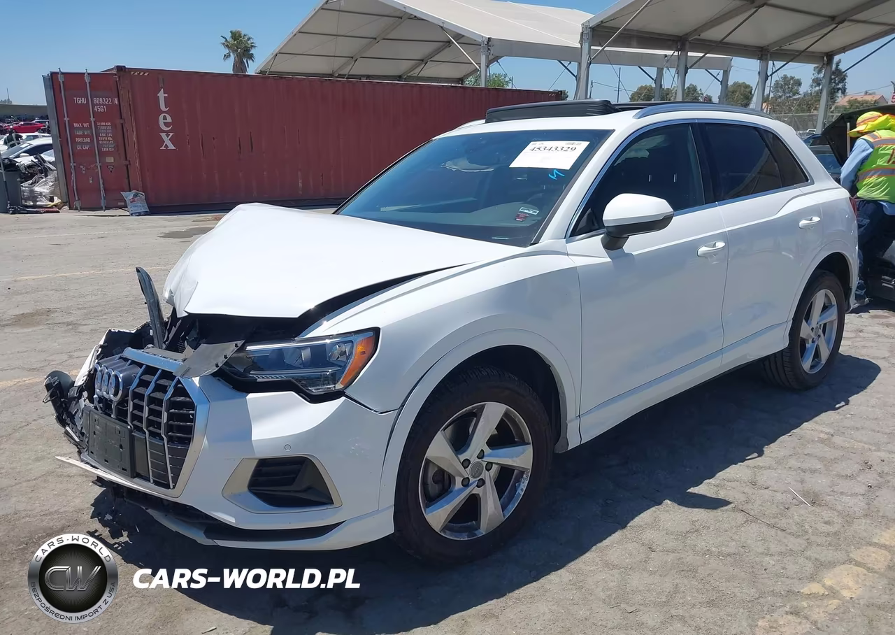 2020 Audi Q3 Premium 45 Tfsi Quattro Tiptronic VIN:WA1AECF35L1029043 - 2