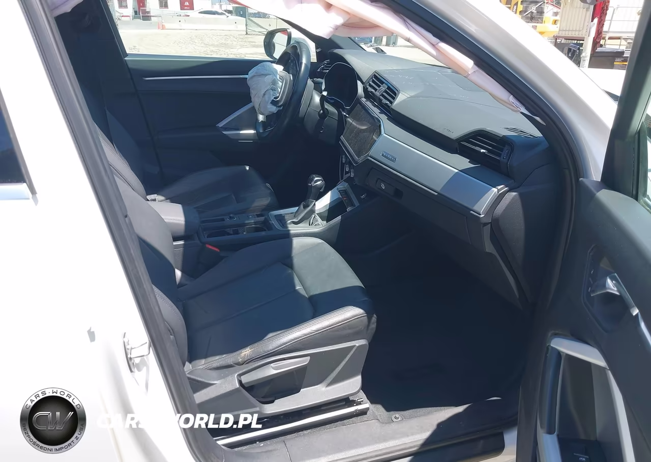 2020 Audi Q3 Premium 45 Tfsi Quattro Tiptronic VIN:WA1AECF35L1029043 - 5