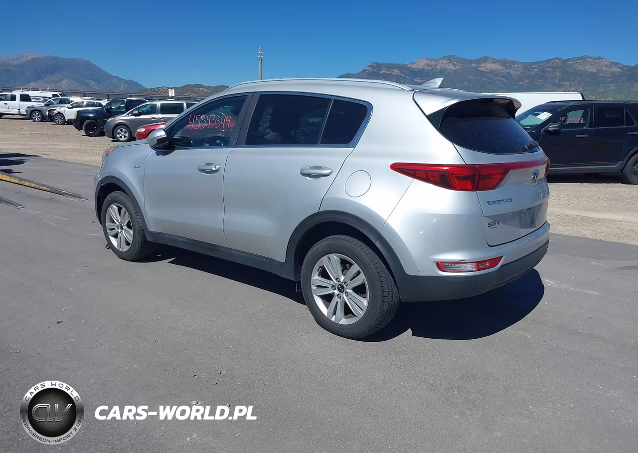 2018 Kia Sportage Lx VIN:KNDPMCAC9J7354430 - 3