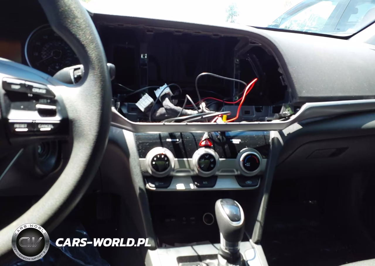 2019 Hyundai Elantra Se VIN:5NPD74LF8KH434273 - 16