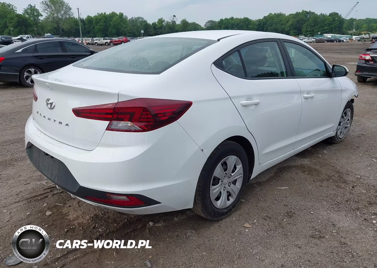 2019 Hyundai Elantra Se VIN:5NPD74LF8KH434273 - 4