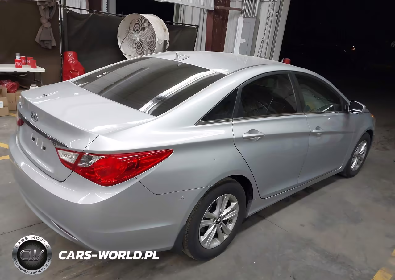 2012 Hyundai Sonata Gls VIN:5NPEB4AC2CH364587 - 4