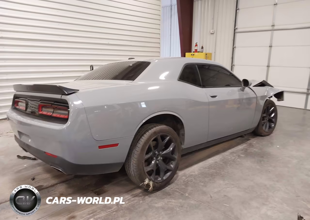 2020 Dodge Challenger Sxt VIN:2C3CDZAG2LH242990 - 4