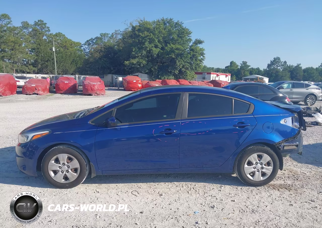 2018 Kia Forte Lx VIN:3KPFK4A70JE258857 - 14
