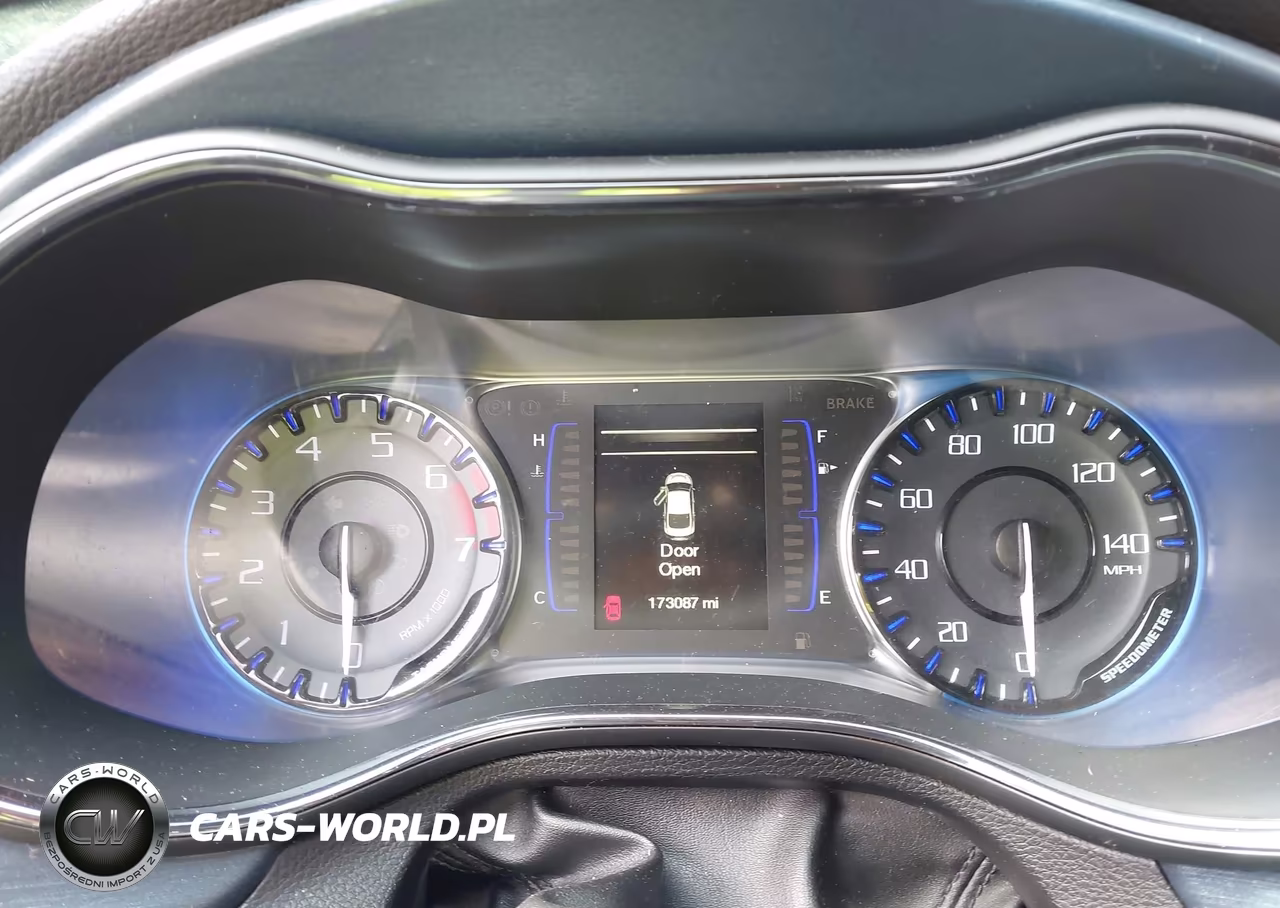 2015 Chrysler 200 S VIN:1C3CCCBB7FN559954 - 7