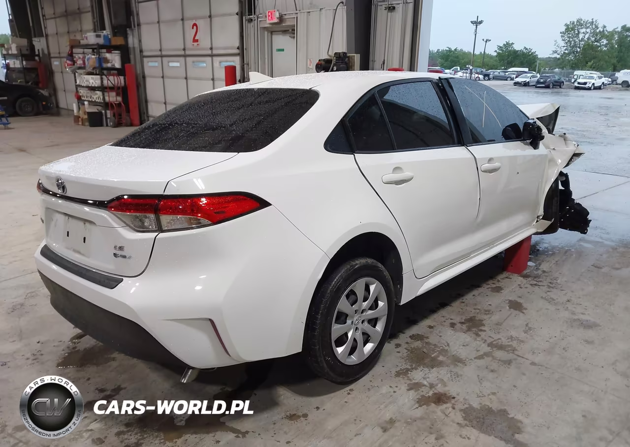 2025 Toyota Corolla Hybrid Le VIN:JTDBCMFE4S3077899 - 4