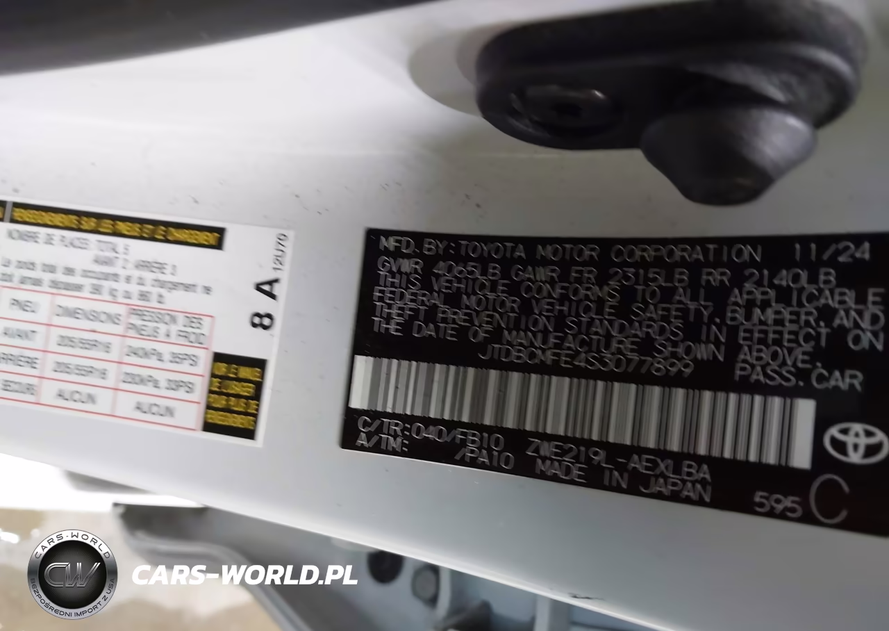 2025 Toyota Corolla Hybrid Le VIN:JTDBCMFE4S3077899 - 9