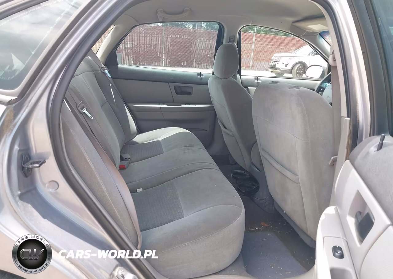 2007 Ford Taurus Se VIN:1FAFP53U97A150748 - 8