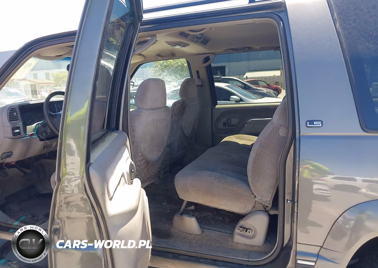 1999 Chevrolet Suburban 1500 Lt VIN:3GNFK16R1XG140801 - 8