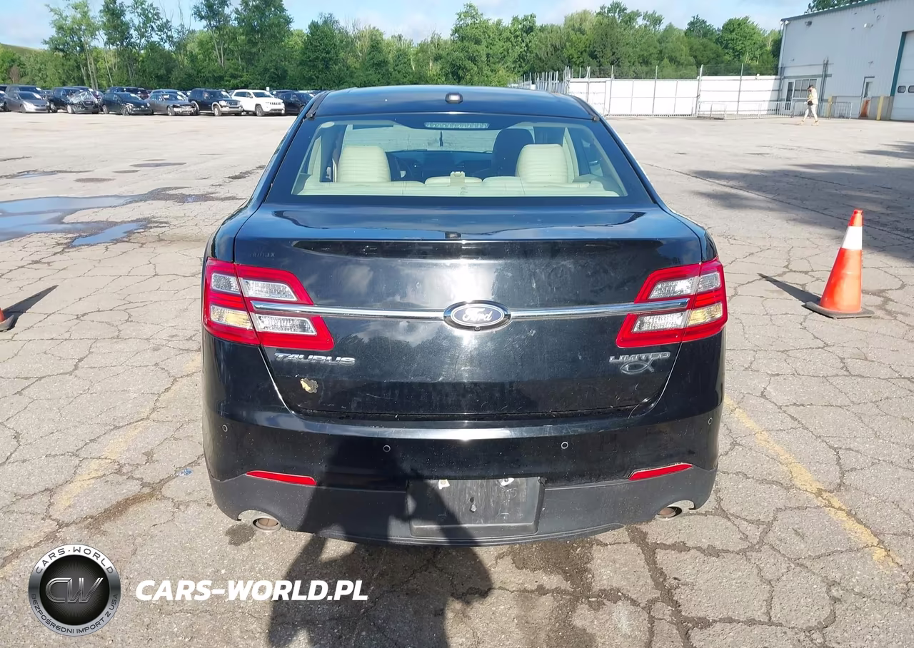 2018 Ford Taurus Limited VIN:1FAHP2F88JG120425 - 16