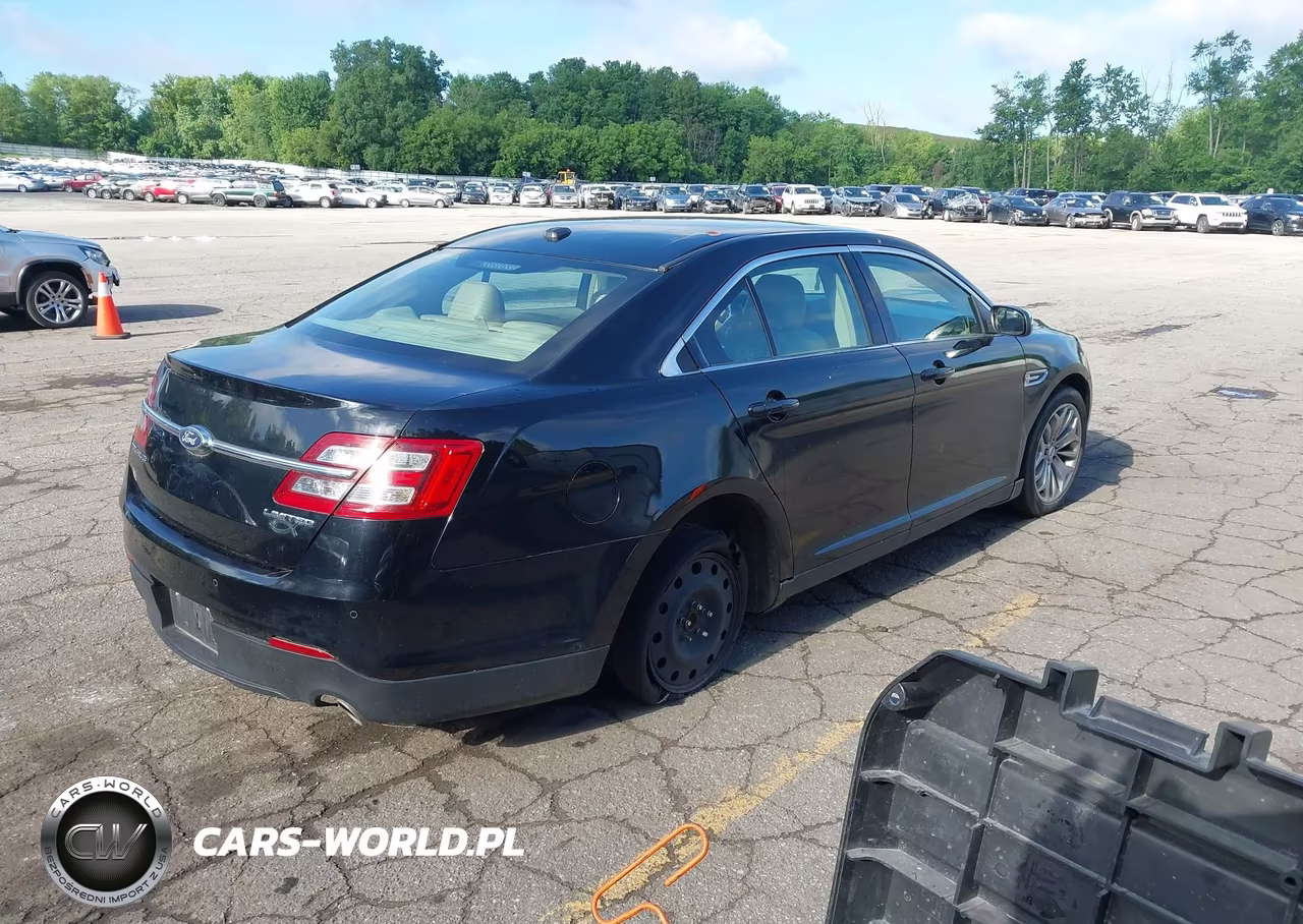 2018 Ford Taurus Limited VIN:1FAHP2F88JG120425 - 4