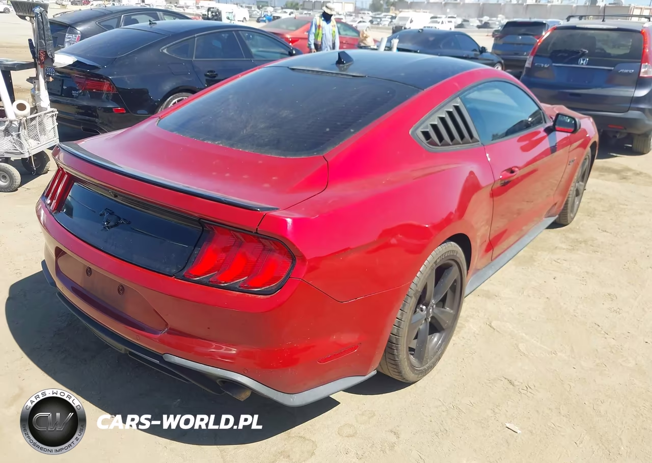 2021 Ford Mustang Ecoboost Fastback VIN:1FA6P8TH4M5114104 - 4