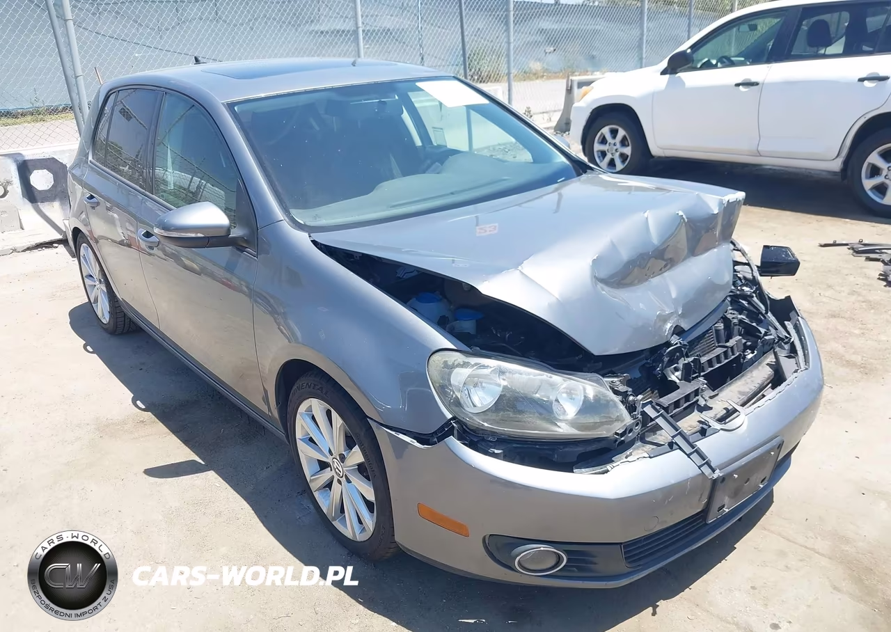 2012 Volkswagen Golf Tdi 4-Door