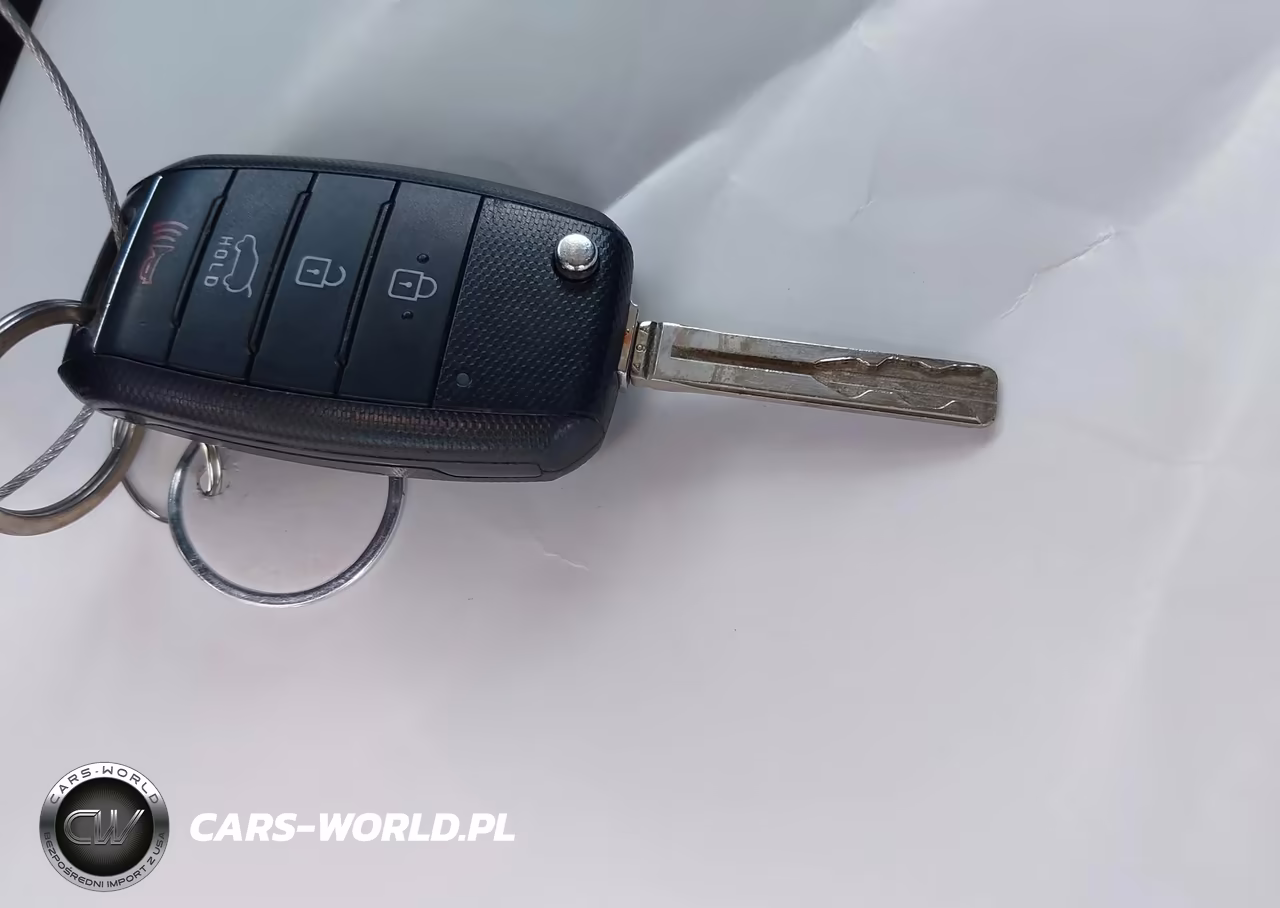 2018 Kia Soul + VIN:KNDJP3A50J7596246 - 11