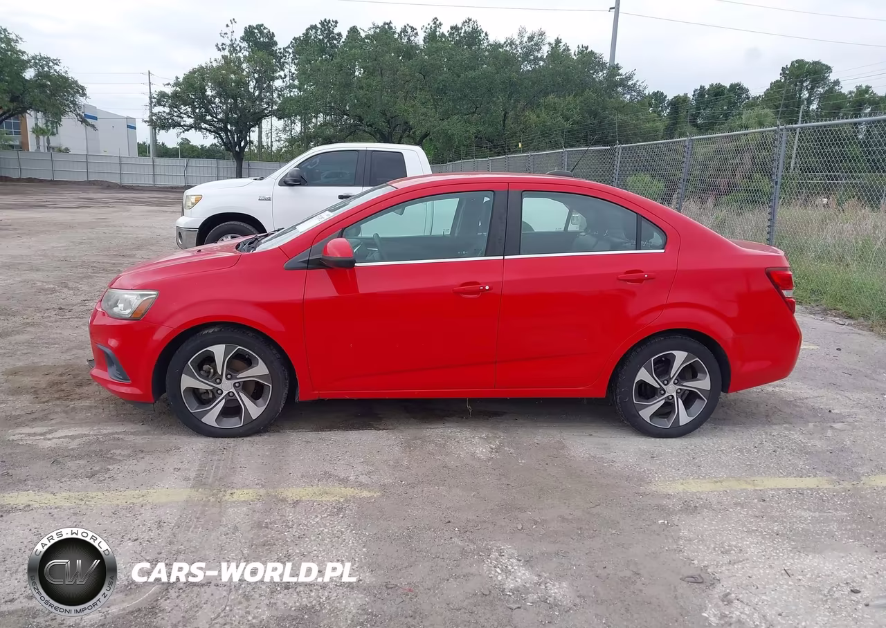 2018 Chevrolet Sonic Premier Auto VIN:1G1JF5SB4J4136357 - 14