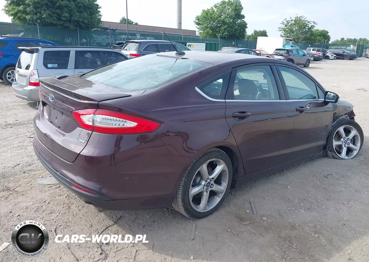 2013 Ford Fusion Se VIN:3FA6P0HR5DR266201 - 4