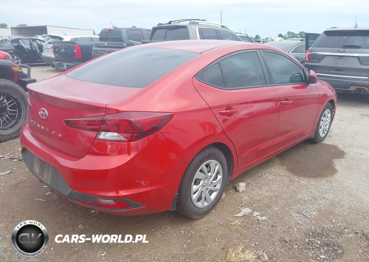 2019 Hyundai Elantra Se VIN:5NPD74LF4KH490887 - 4