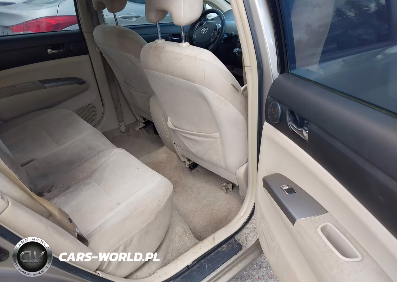 2005 Toyota Prius VIN:JTDKB20U553048052 - 8