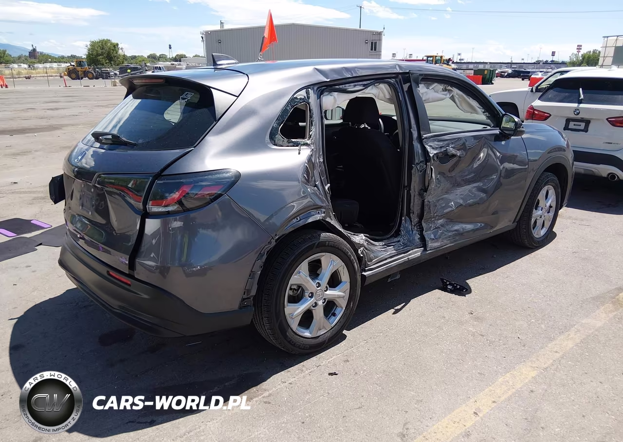 2023 Honda Hr-V Awd Lx VIN:3CZRZ2H33PM743891 - 4