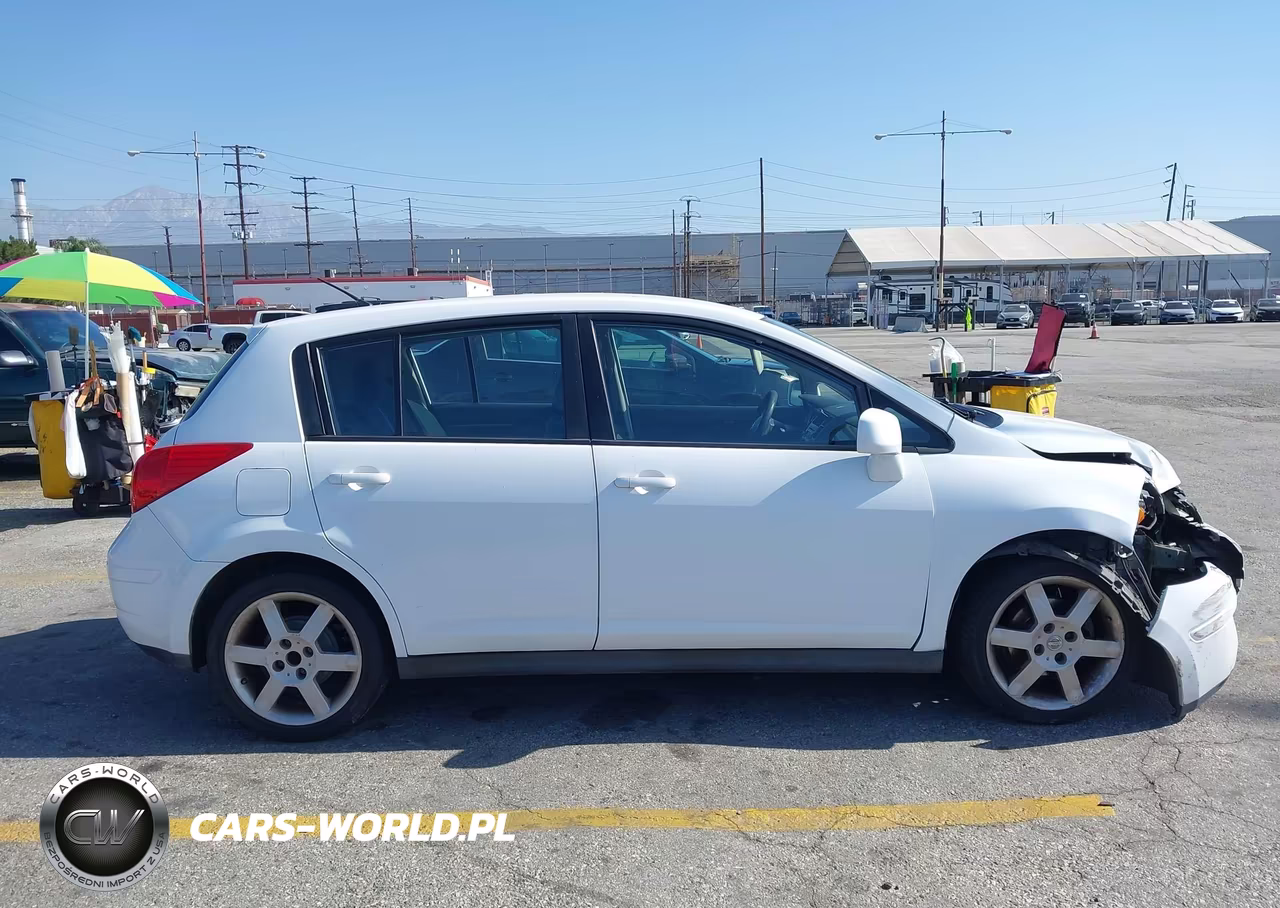 2011 Nissan Versa 1.8S VIN:3N1BC1CP8BL442452 - 13