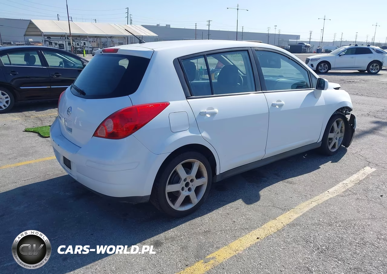 2011 Nissan Versa 1.8S VIN:3N1BC1CP8BL442452 - 4