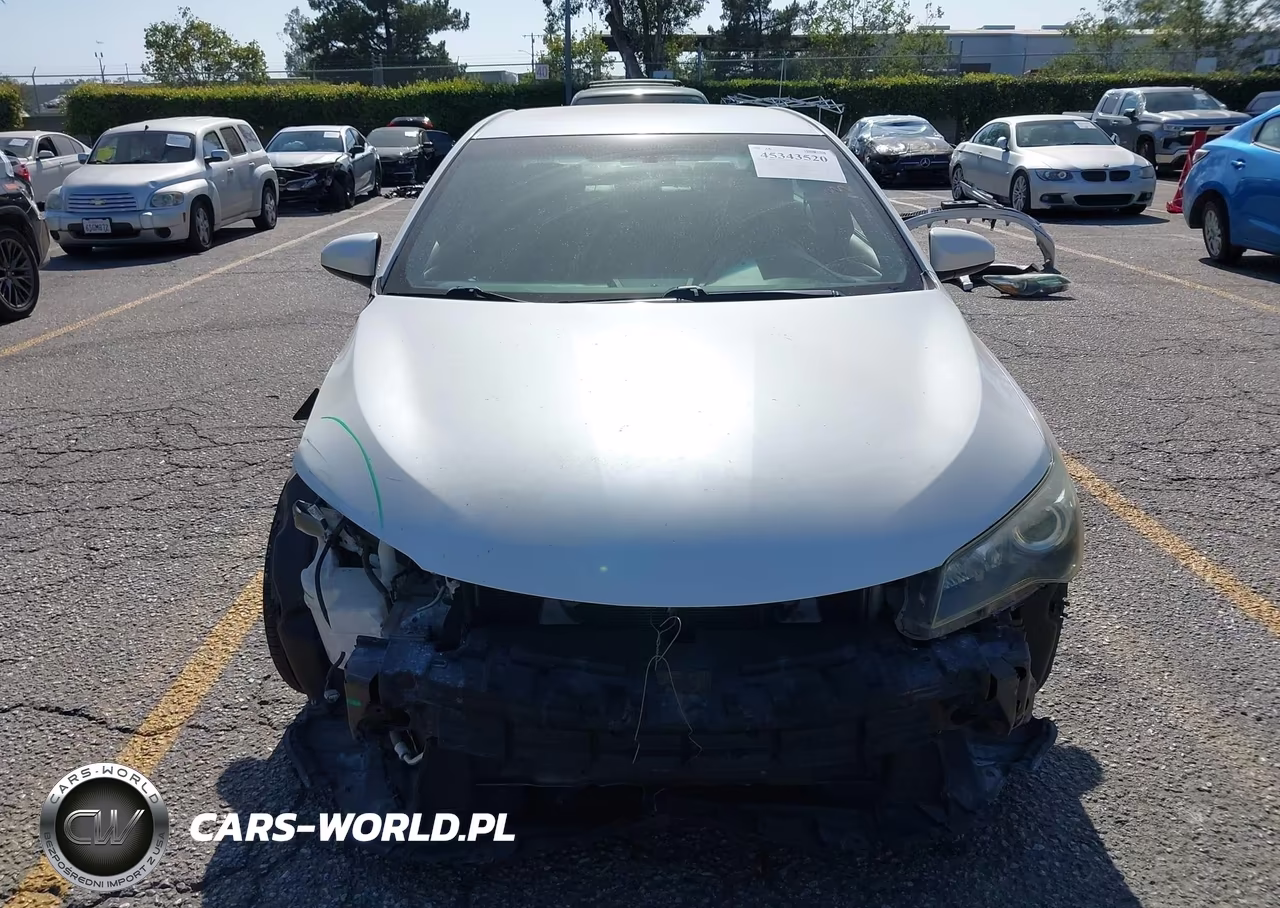 2015 Toyota Camry Se VIN:4T1BF1FK3FU111547 - 13