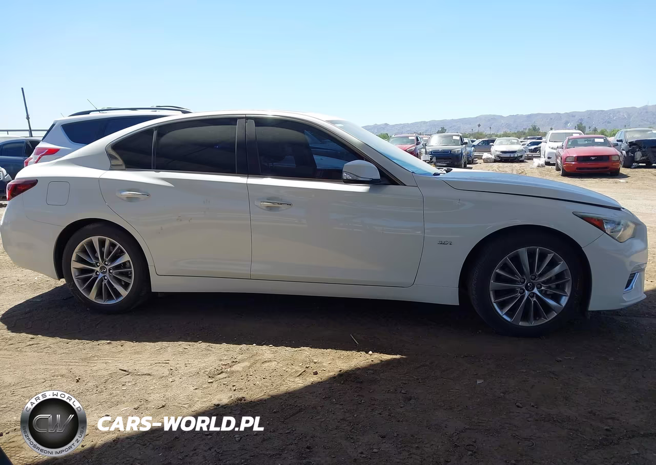 2018 Infiniti Q50 3.0T Luxe VIN:JN1EV7AP3JM590302 - 13