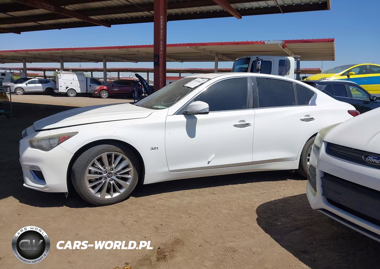 2018 Infiniti Q50 3.0T Luxe VIN:JN1EV7AP3JM590302 - 14