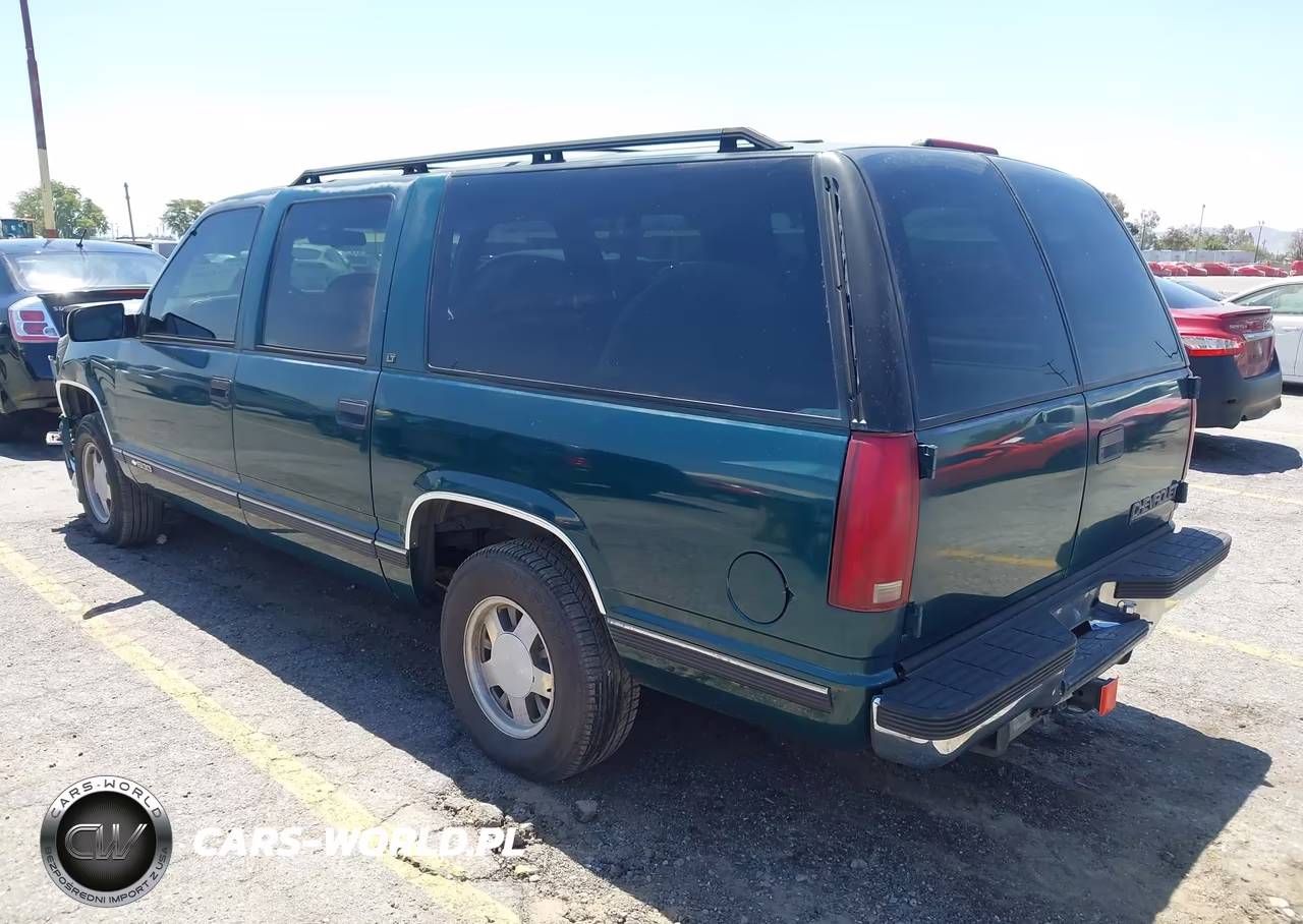 1996 Chevrolet Suburban C1500 VIN:1GNEC16R9TJ393575 - 3