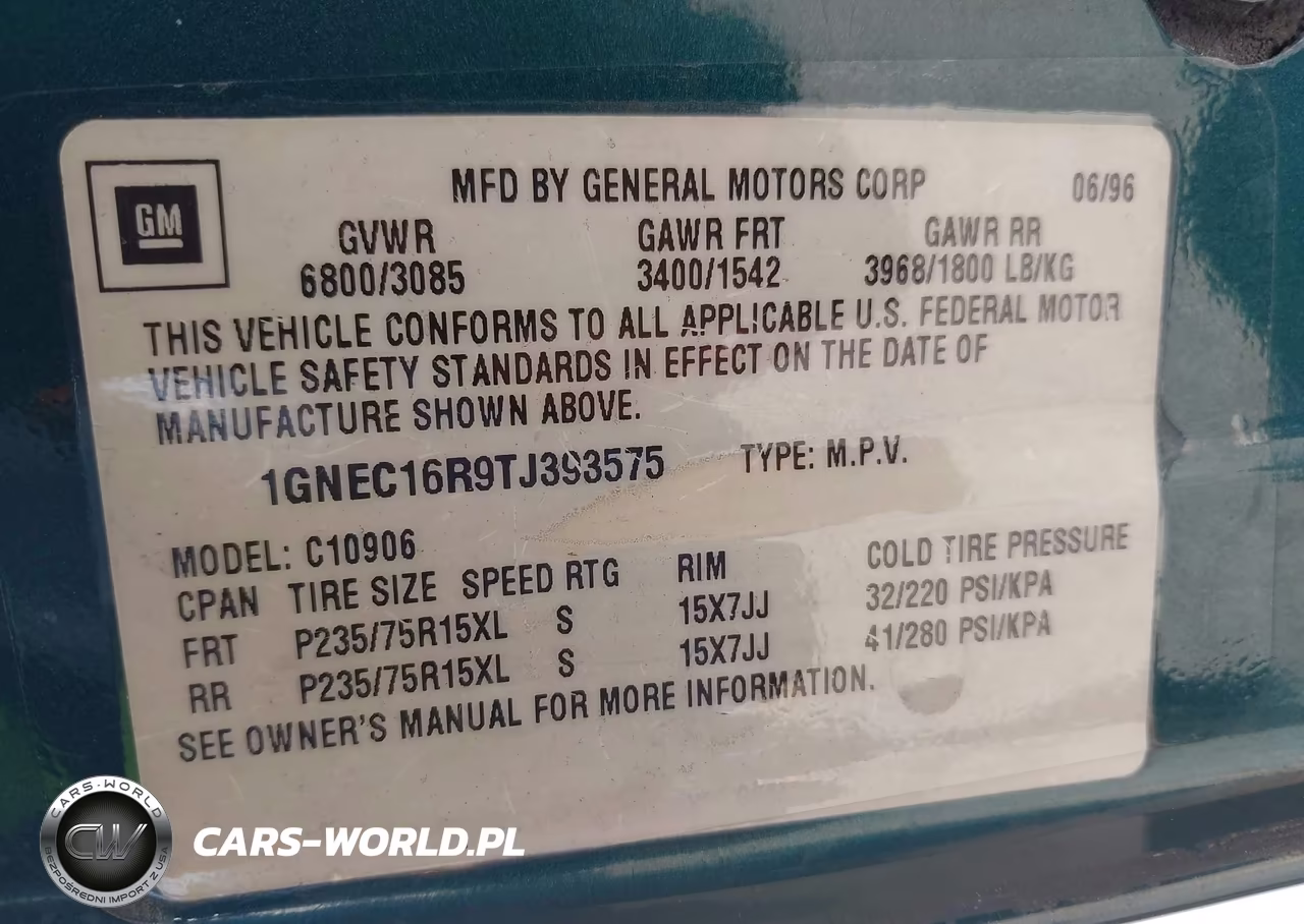1996 Chevrolet Suburban C1500 VIN:1GNEC16R9TJ393575 - 9