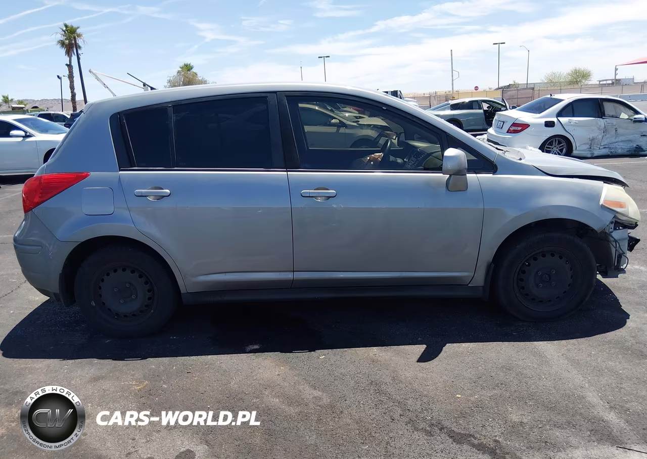 2011 Nissan Versa 1.8 S VIN:3N1BC1CP1BL480542 - 13