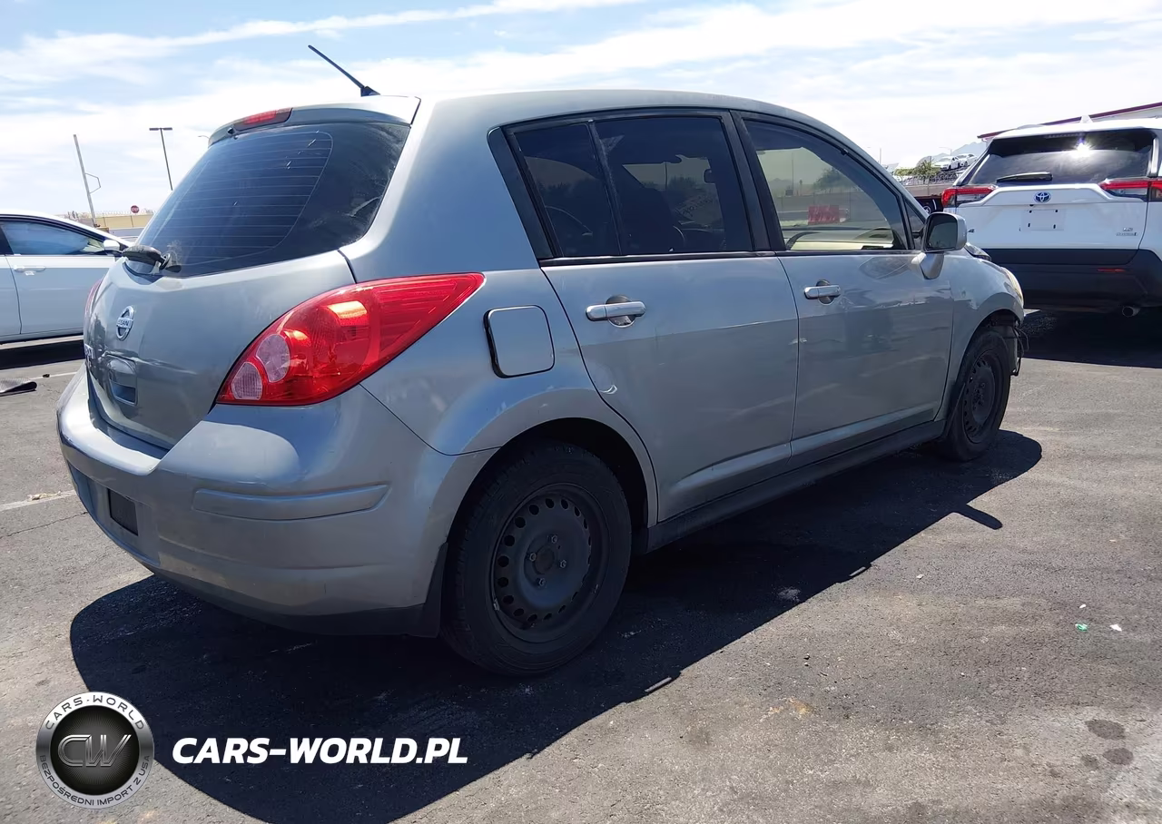 2011 Nissan Versa 1.8 S VIN:3N1BC1CP1BL480542 - 4