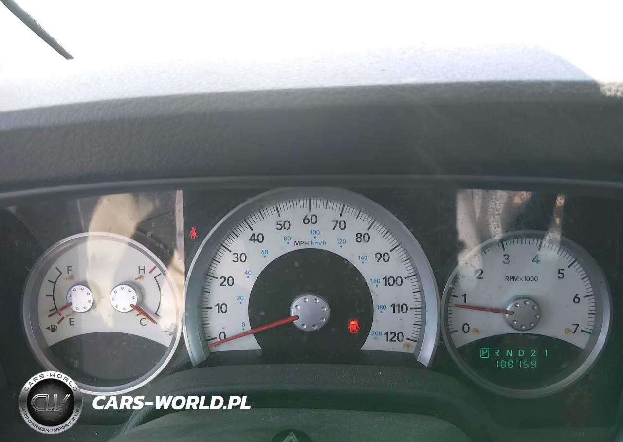 2005 Dodge Durango Limited VIN:1D4HD58D05F622732 - 7