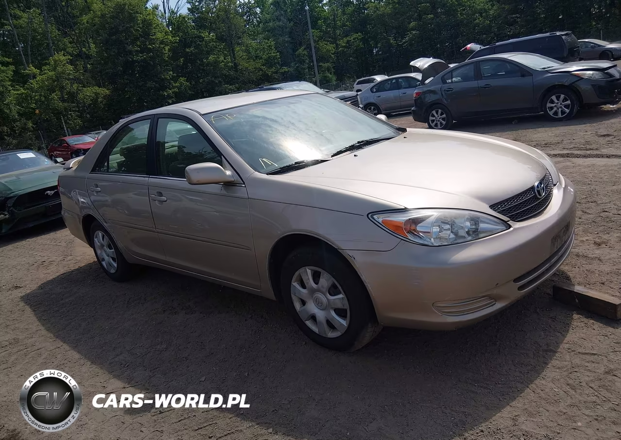 2004 Toyota Camry Le