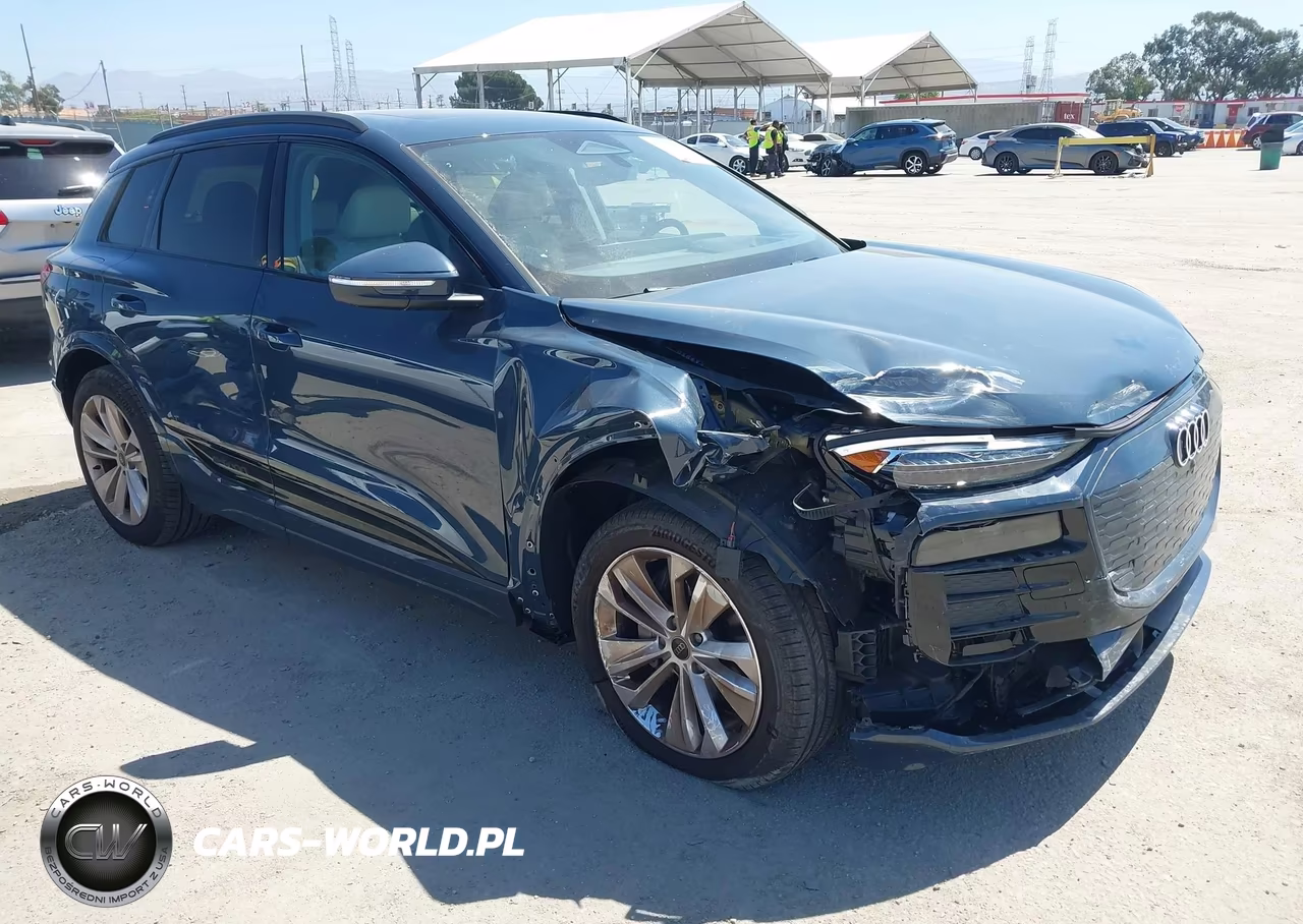 2025 Audi Q6 E-Tron Premium Plus – zdjęcie 1 z 17
