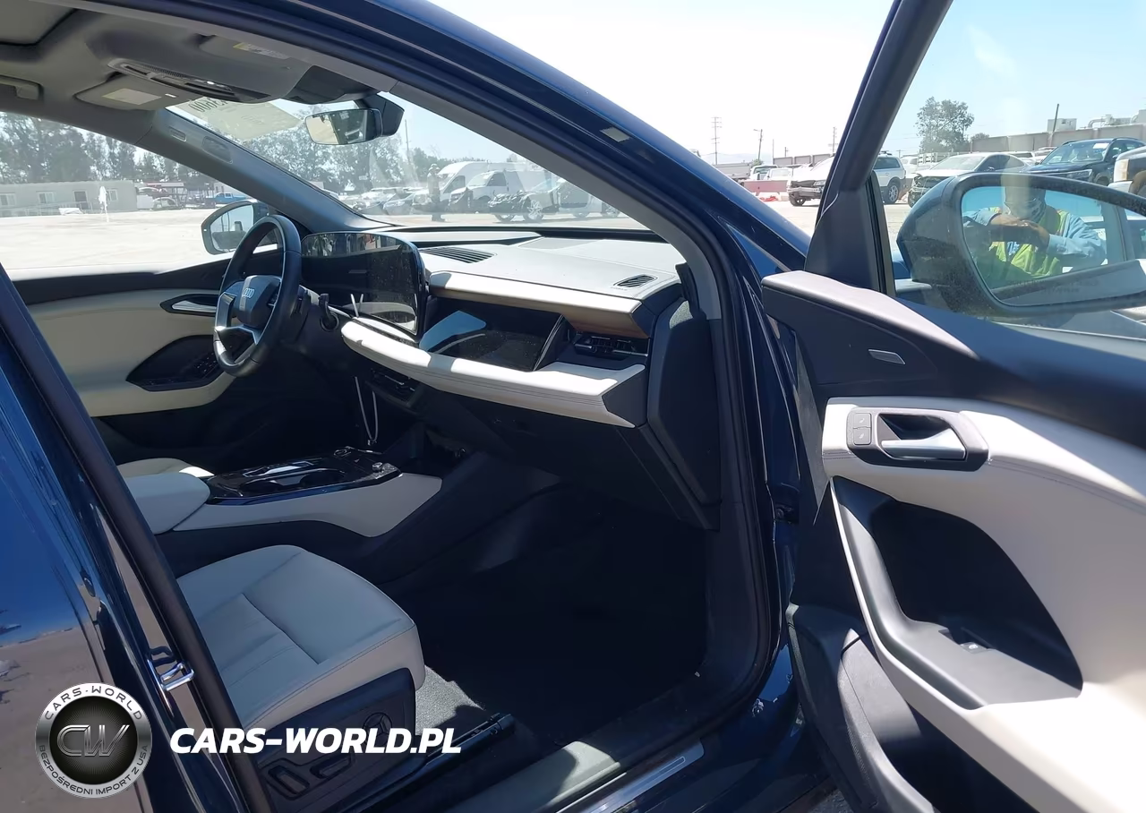 2025 Audi Q6 E-Tron Premium Plus VIN:WA122BGFXSA030896 - 5