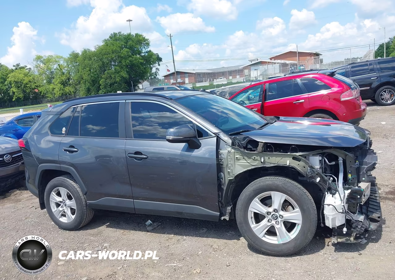 2020 Toyota Rav4 Xle VIN:2T3P1RFV8LC081186 - 13