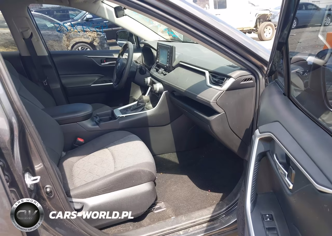 2020 Toyota Rav4 Xle VIN:2T3P1RFV8LC081186 - 5